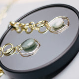 collar Aura latón baño oro 18k, jade