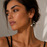 Density Earrings – Aros Negros con Perlas