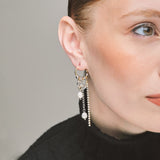 ELECTRIC oro | Pendientes largos de acero con perlas y cadenas