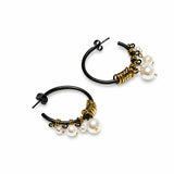 Density Earrings – Aros Negros con Perlas