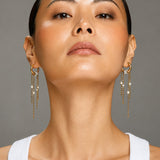 NOVA EARRINGS · Aros Dorados con Perlas y Cadenas