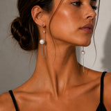 LOOP EARRINGS – Pendientes Asimétricos de Perlas