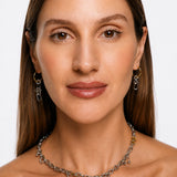 Collar SATELLITE de acero inoxidable y detalles dorados en modelo – Kirei Jewellery