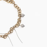 Detalle del collar TRACE con esferas de circonitas y cadenas finas – Kirei Jewellery